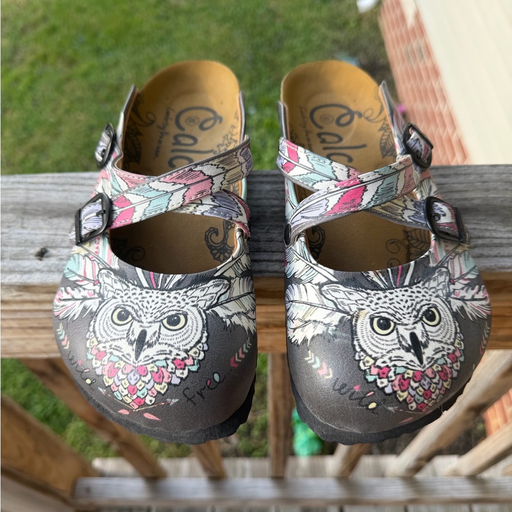 Calceo Owl Clogs size 38